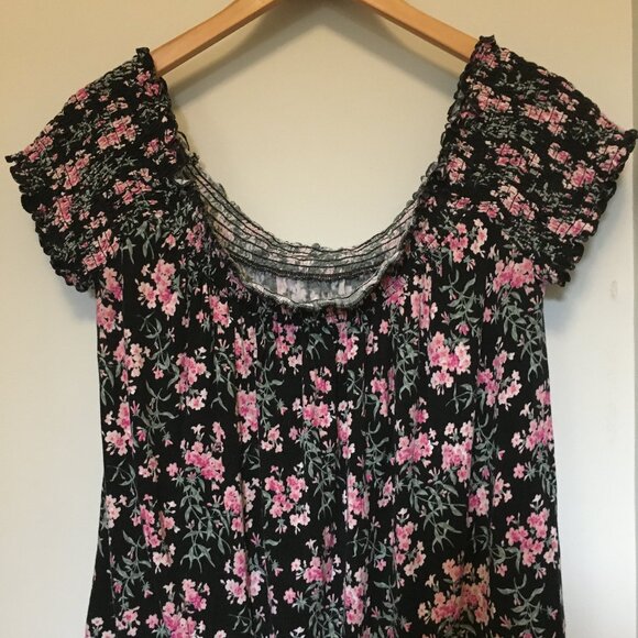 Soft & Sexy Black Floral Smock Collar Off Shoulder Top - Picture 5 of 13